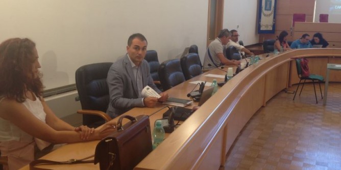 Commissioni: si dimettono i consiglieri dell’opposizione