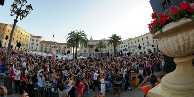 Laurea in piazza: Uniss proclama i suoi dottori