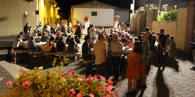 A Nughedu Santa Vittoria il Social eating day