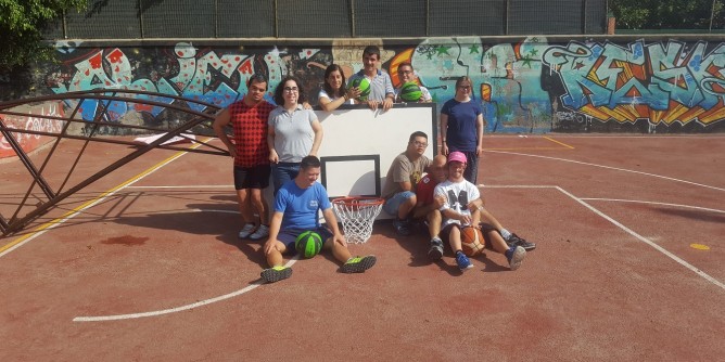 Un canestro per <i>ExM</i>