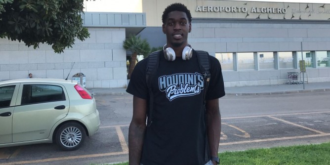 DeShawn Stephens al raduno Dinamo