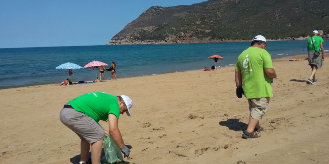 Ecovolontari a Porto Palmas e Porto Ferro
