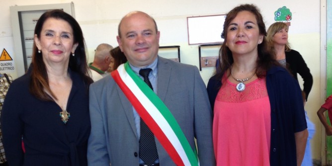 Sanna <i>inaugura</i> l´anno scolastico