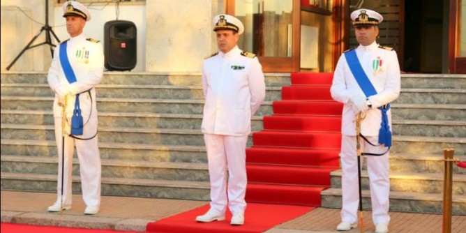 Capitaneria: cerimonia di commiato del comandante Bianca