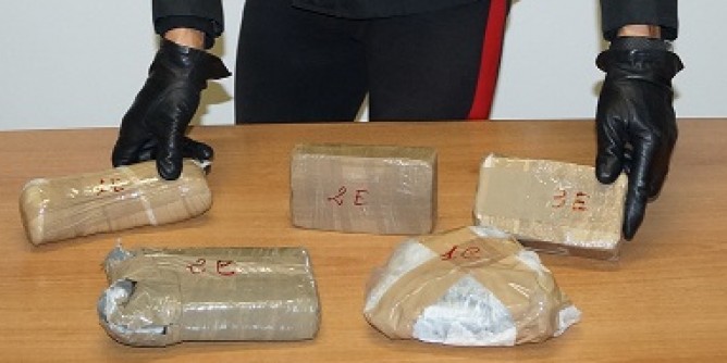 3,7kg di eroina e coca: in cella 52enne