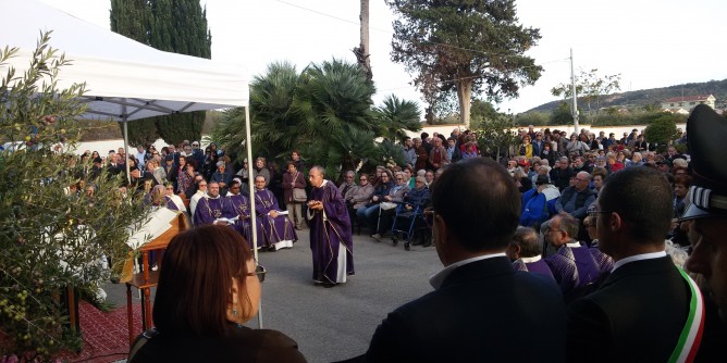 Commemorazione defunti: folla ad Alghero