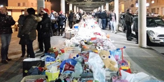 Miracolo di Natale nella piazza della Consolata