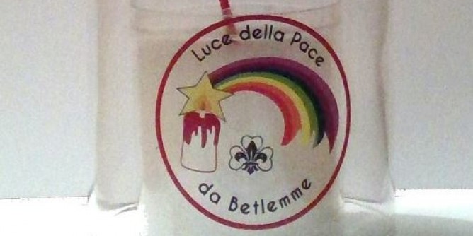 Gli scout Agesci accolgono la luce della pace
