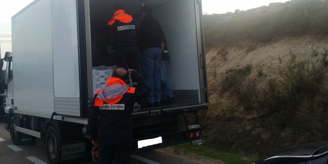 Operazione <i>Dirty market</i> per un Natale sicuro