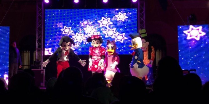Figuranti e musicisti alla Befana in Piazza