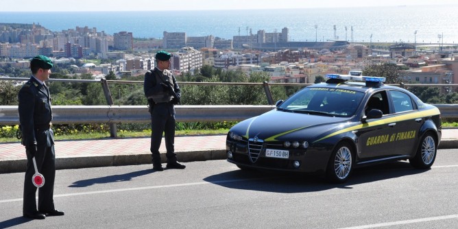 Droga nel Cagliaritano: interviene la Finanza