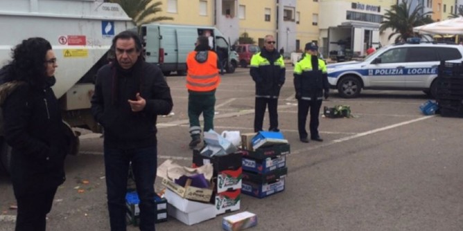 Porto Torres, mercatino: più bidoni per la raccolta