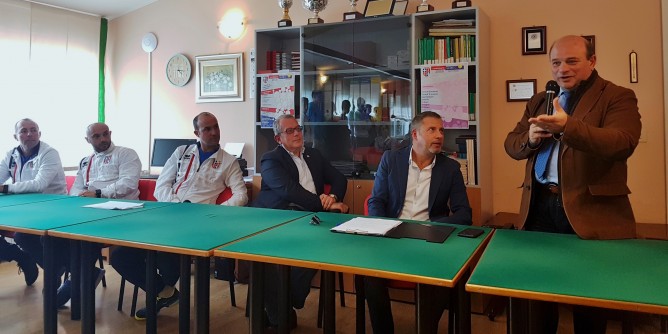 Tennis: presentate le squadre della Torres