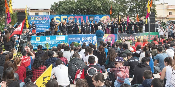 Da Alghero l<i>urlo</i> contro le mafie. Piazza Sulis 900 vittime innocenti