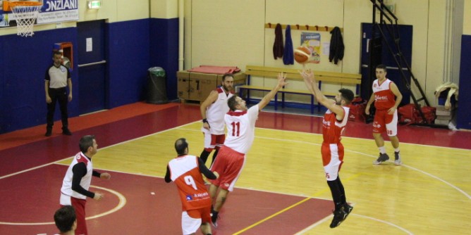 Gabetti vince il derby ma perde in Promozione
