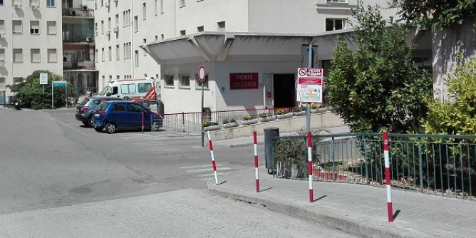 CoronaVirus: stop alle auto davanti al Pronto soccorso
