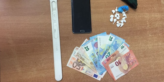 Cocaina a Cagliari: 28enne in manette