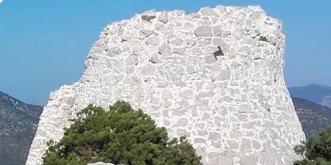Domenica, escursione a Torre della Pegna