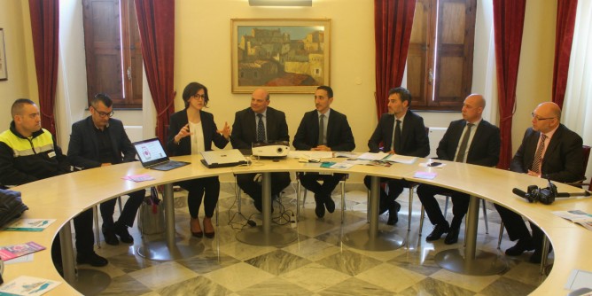 A Sassari la sosta si paga con lapp