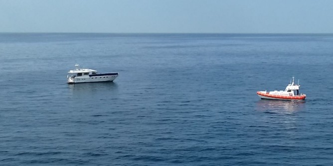 Avaria nel mare dell´Asinara: soccorsi due tunisini