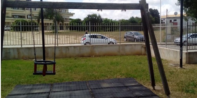 Porto Torres: parchi tra degrado e giochi distrutti