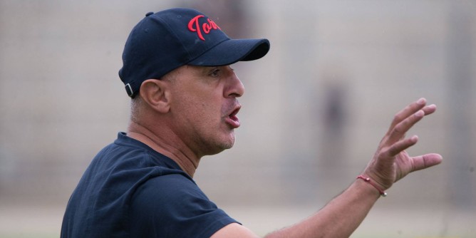 Torres al <i>tappeto</i>, Tortora esonerato