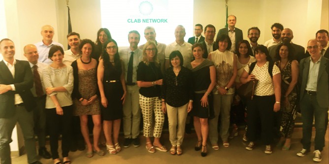 Team <i>UniCa</i> guida lItalian CLab network