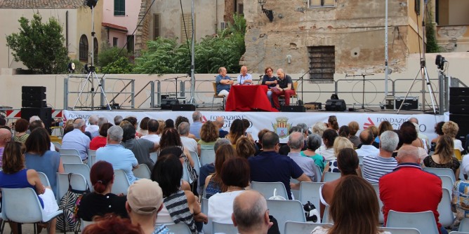 A Lo Quarter, tutti pazzi per il libro sardo