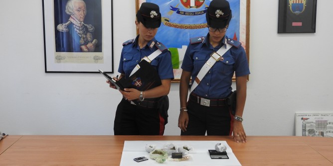 Alghero: 18enne arrestata per spaccio