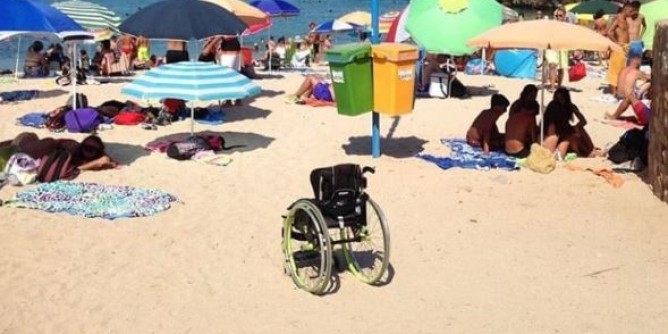 Niente passerelle a Balai: spiagge off limits per i disabili