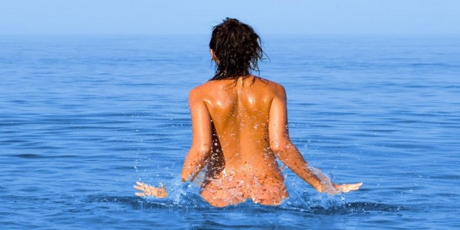 Tutti <i>nudi</i> a Porto Ferro