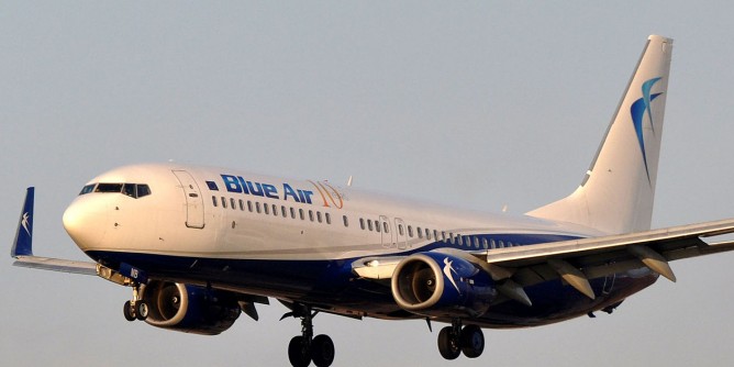 Blue Air ad Alghero: sei indagati