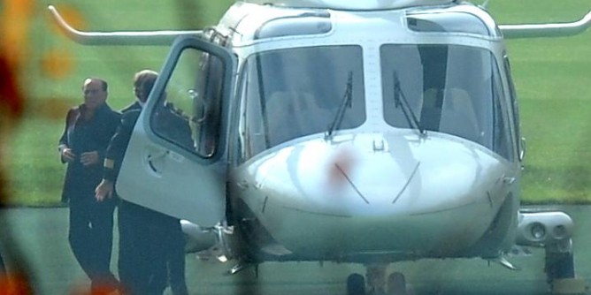 Berlusconi in elicottero ad Alghero. Casellati, <i>briefing</i> a Villa Certosa 