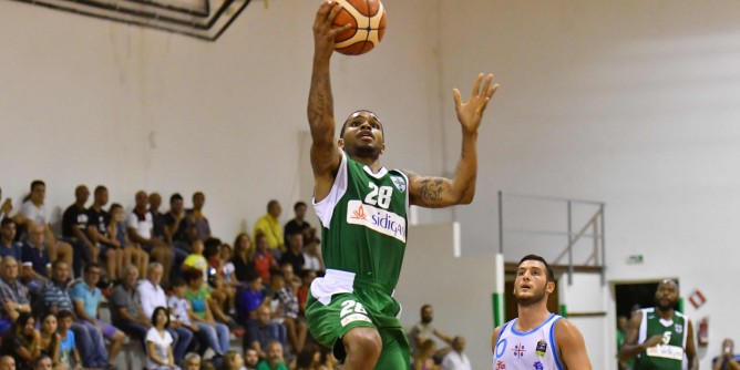 Basket: Avellino si vendica della Dinamo