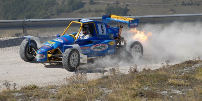 Cronoscalata: a Tandalò si scaldano i motori