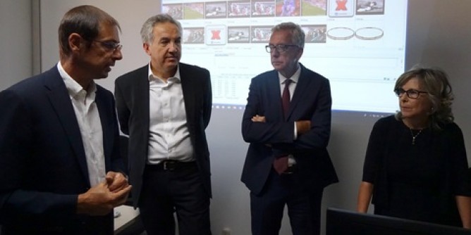 Inaugurato laboratorio informatico a Cagliari