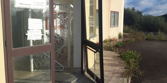 Vandali al Pala Corbia: è la terza volta