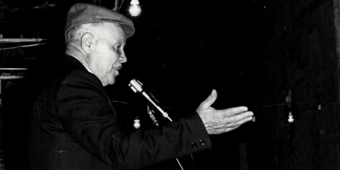 <i>Cantende a Remundu</i> a Villanova Monteleone