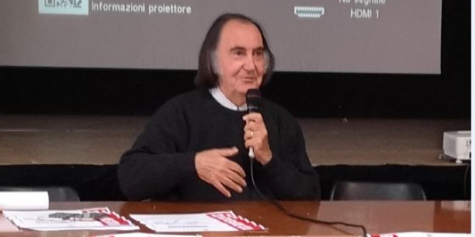 Gavino Sanna presenta il libro alla Filippo Canu