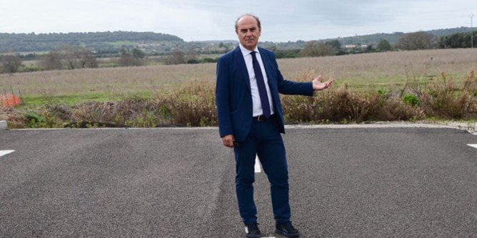 Il Ministro giovedì in Sardegna. Polemica coi <i>Sindaci</i>: attendiamo fatti