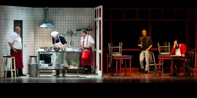 Poker a teatro: si parte da Olbia