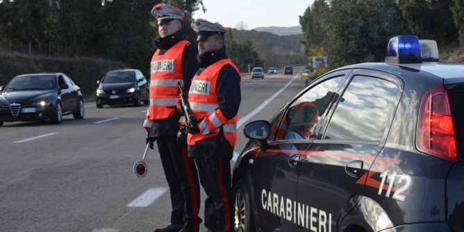 Marijuana nell´auto: segnalato 20enne