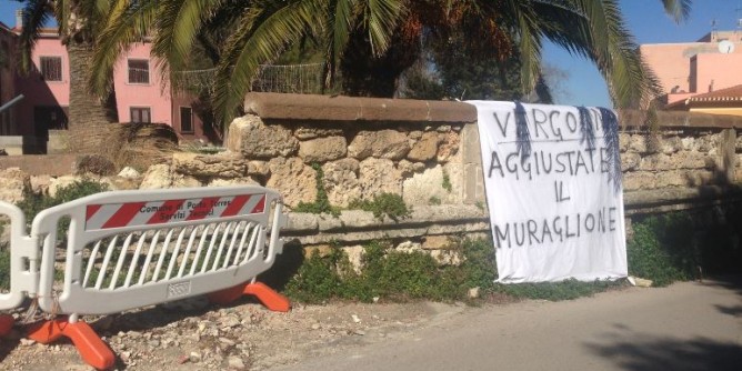 <i>Vergogna </i> sul muraglione San Gavino