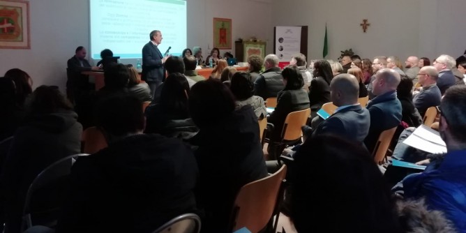 Extralberghiero: <i>Domos</i> in prima linea