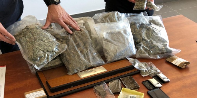 Droga ad Olbia: 20enne in manette