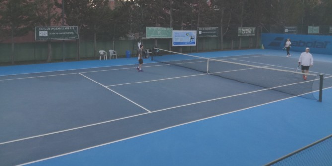 Stintino: riqualificazione e nuovi campi al Tennis Club