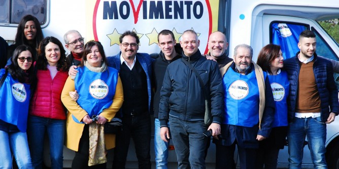 Voto a Sassari: Camper-<i>tour</i> per Murru (<i>M5s</i>)