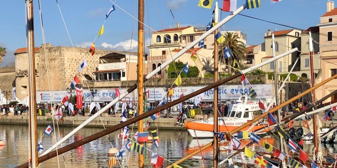 Alghero, Stintino, Porto Torres: Frongia al porto