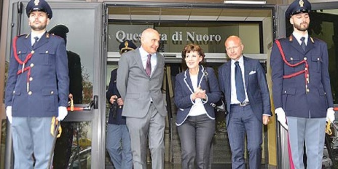 Il Prefetto di Nuoro visita la Questura