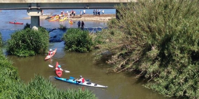 Trentotto canoe per l’impresa ambientale sul rio Mannu